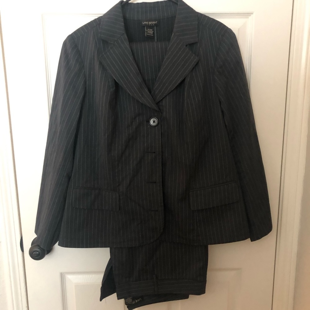 Lane Bryant pinstripe suit Sz 18/20
